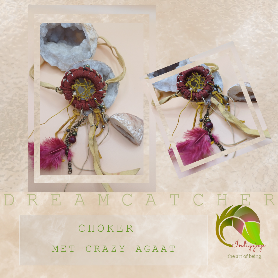 Indigenous Dreamcatcher Choker met Crazy Agaat – Bordeauxrood &amp; Mosterdgeel