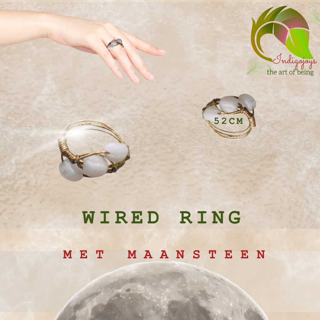 maansteenring